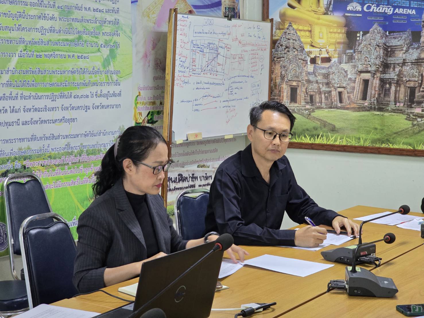 title - วันศุกร์ที่ 6 กุมภาพันธ์ 2569 นายประเสริฐ กาญจนเกียรติกุล ปฏิรูปที่ดินจังหวัดบุรีรัมย์ มอบหมายให้นางสาวมณฑิรา ปานคง ผอ.กลุ่มการเงินบัญชีและจัดเก็บผลประโยชน์ บรรยาย Unit School เติมเต็มความรู้ เสริมการทำงานตามสมรรถนะ หัวข้อ การบริหารความเสี่ยงงบประมาณและการบริหารสัญญาเช่า กิจการสาธารณูปโภคและกิจการเกี่ยวเนื่อง